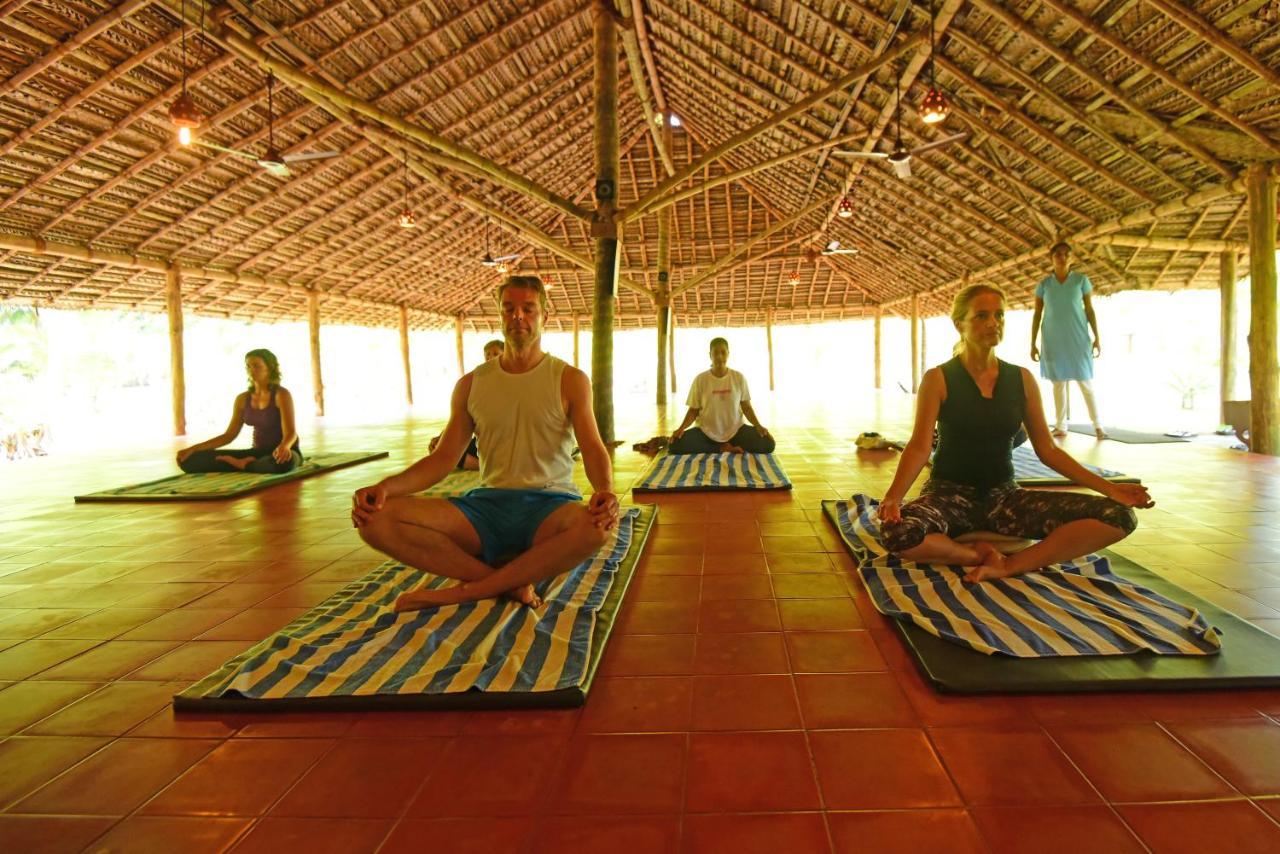 The Nattika Beach Resort Thrissur 外观 照片