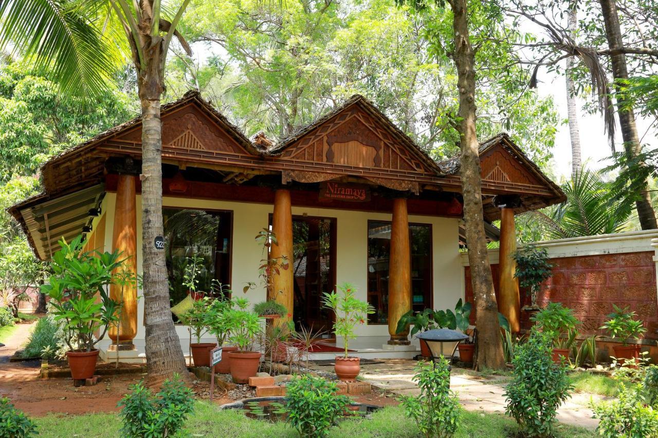 The Nattika Beach Resort Thrissur 外观 照片